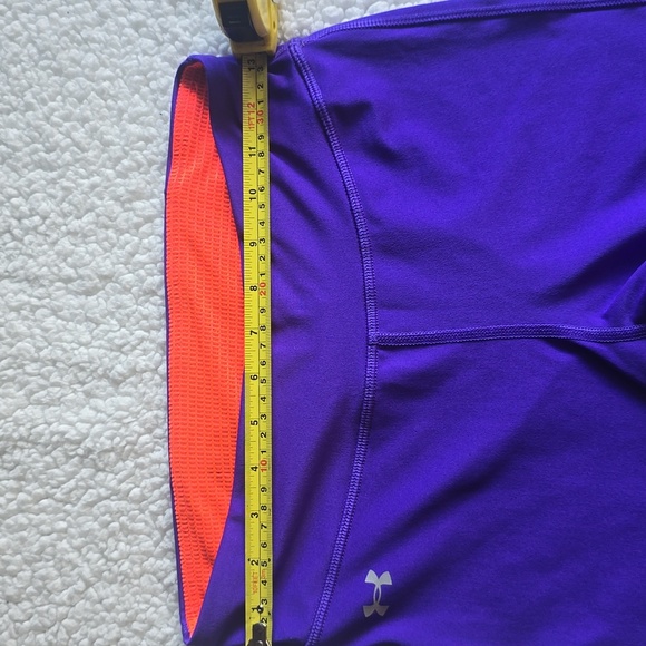 Under Armour Athletic Workout Capri Lenght Compression Leggings - Picture 12 of 12